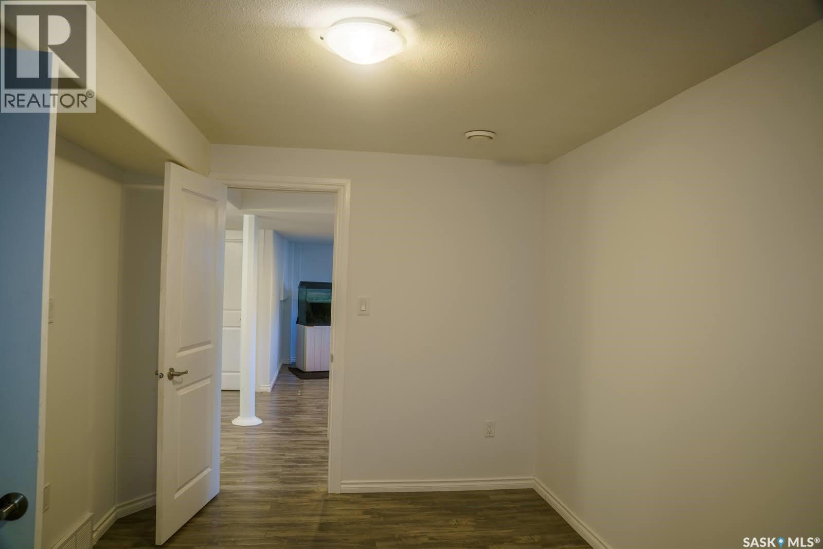 242 Pohorecky Street, Saskatoon, Saskatchewan  S7W 0J3 - Photo 53 - SK039420
