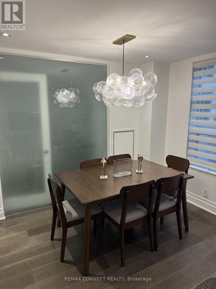 303 - 68 Yorkville Avenue, Toronto, Ontario  M5R 3V7 - Photo 7 - C13490076