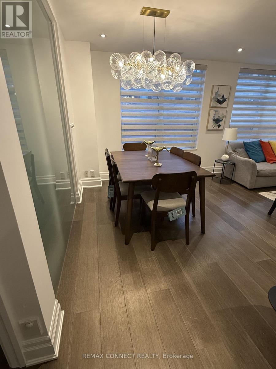303 - 68 Yorkville Avenue, Toronto, Ontario  M5R 3V7 - Photo 8 - C13490076