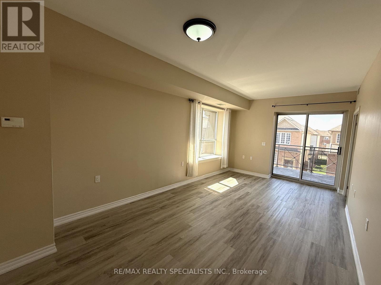 305 - 830 Scollard Court, Mississauga, Ontario  L5V 0A2 - Photo 12 - W13505454