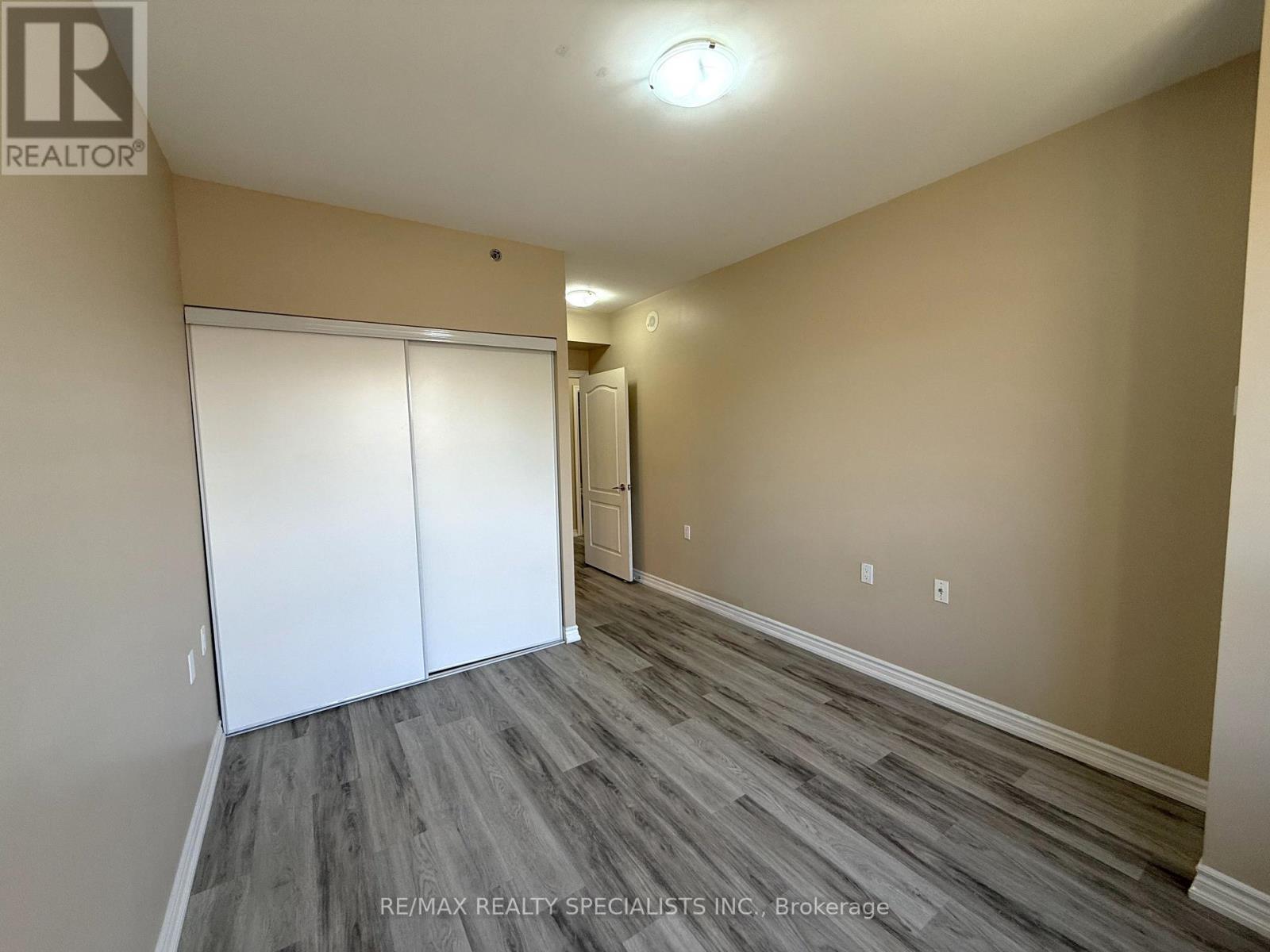 305 - 830 Scollard Court, Mississauga, Ontario  L5V 0A2 - Photo 27 - W13505454