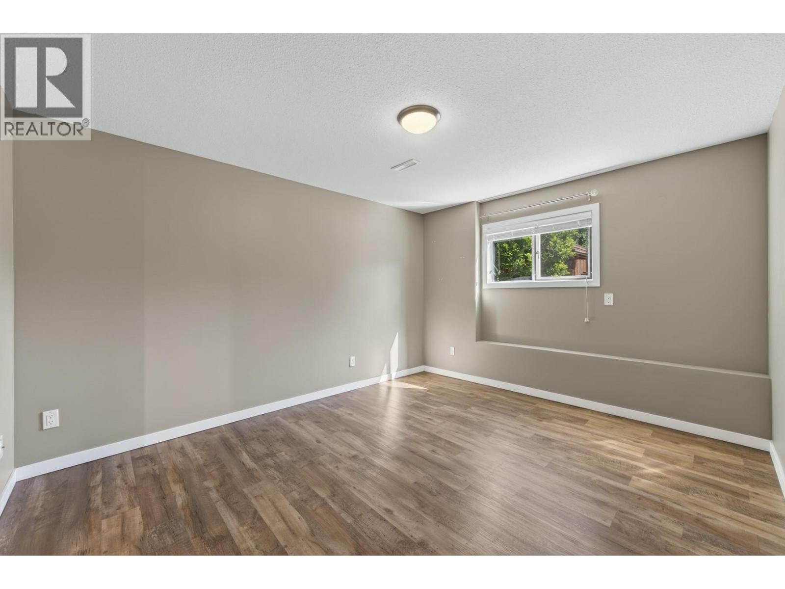 Listing image 51