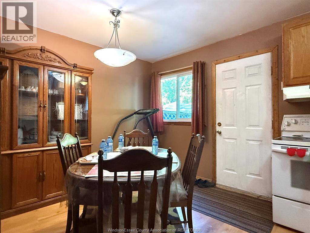 1566 Curry Avenue, Windsor, Ontario  N9B 3P1 - Photo 7 - 26015620