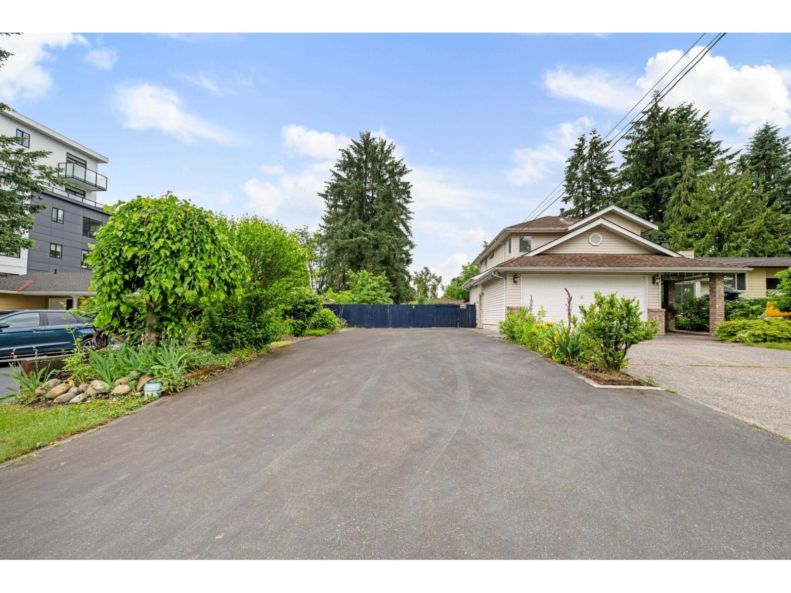 14710 106 Avenue, Surrey, British Columbia  V3R 5Y1 - Photo 4 - R3141228
