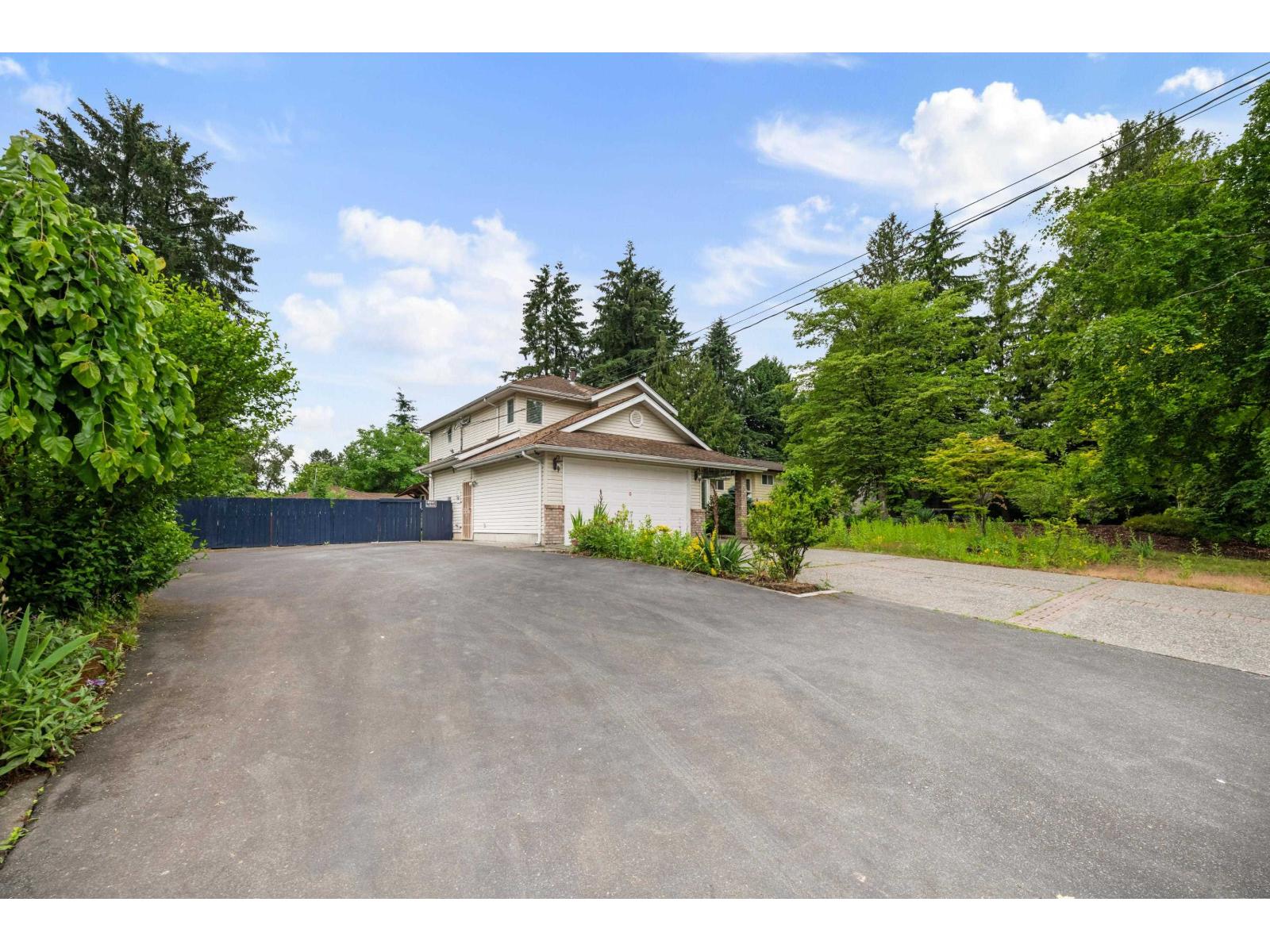 14710 106 Avenue, Surrey, British Columbia  V3R 5Y1 - Photo 5 - R3141228