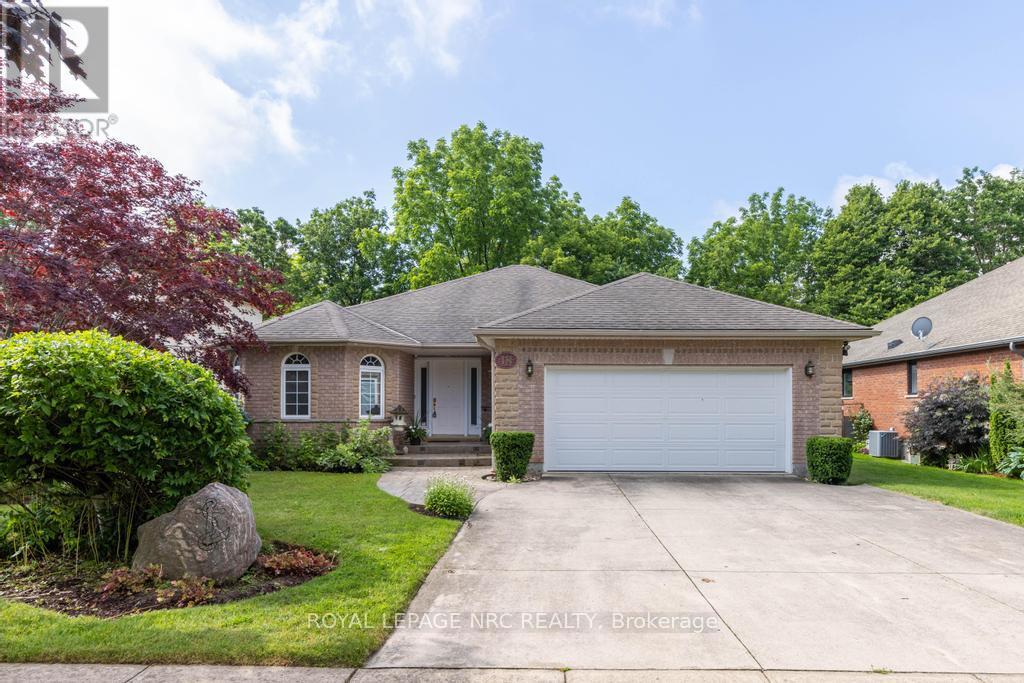 18 Harmony Drive, Niagara-On-The-Lake, Ontario  L0S 1J0 - Photo 2 - X13234286