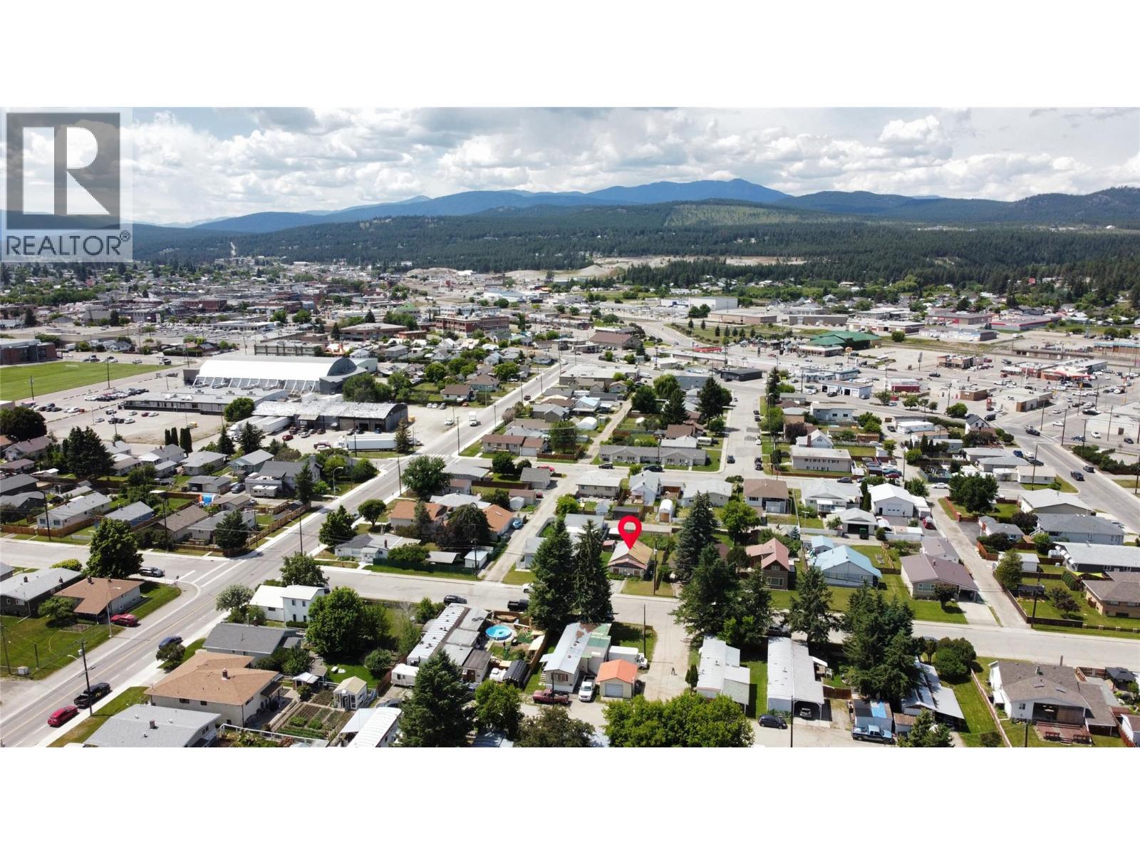 417 17th Avenue N, Cranbrook, British Columbia V1C 3X3 - Photo 13 - 10393135