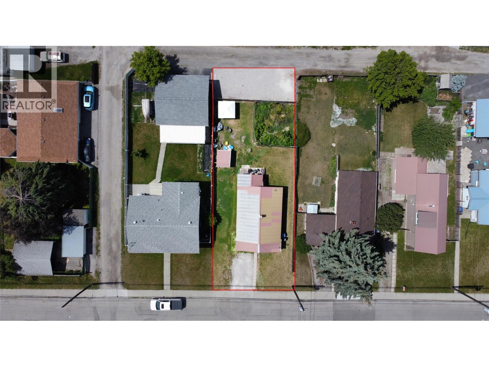 417 17th Avenue N, Cranbrook, British Columbia V1C 3X3 - Photo 9 - 10393135