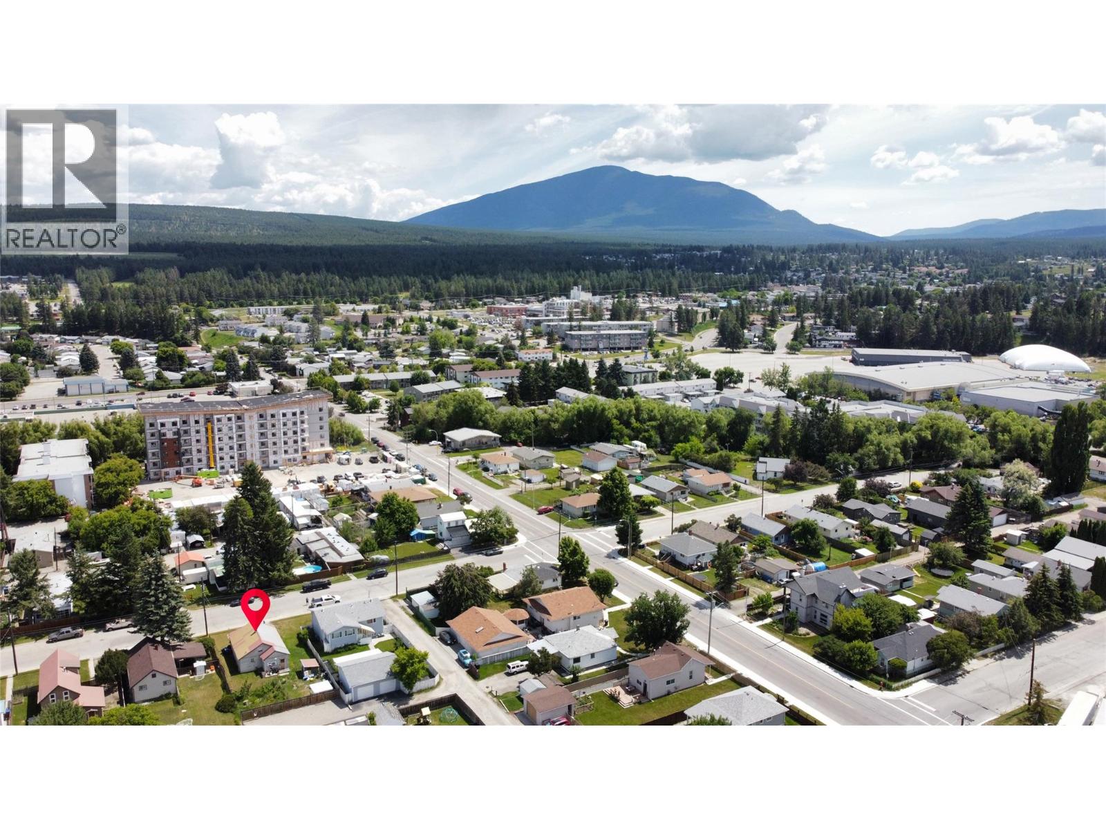 417 17th Avenue N, Cranbrook, British Columbia V1C 3X3 - Photo 11 - 10393135