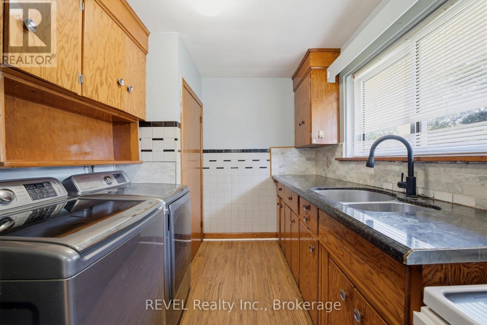 6427 Burdette Drive, Niagara Falls, Ontario L2E 5H4 - Photo 8 - X13505614