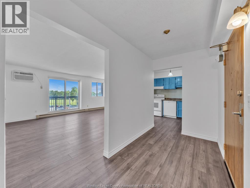 3950 Wyandotte Street East Unit# 505, Windsor, Ontario  N8Y 1G5 - Photo 3 - 26014637