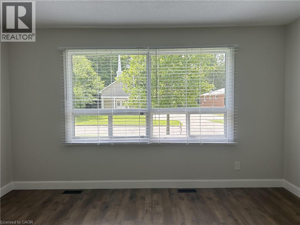 57 Oakwood Avenue, Simcoe, Ontario  N3Y 1H6 - Photo 8 - 40834125