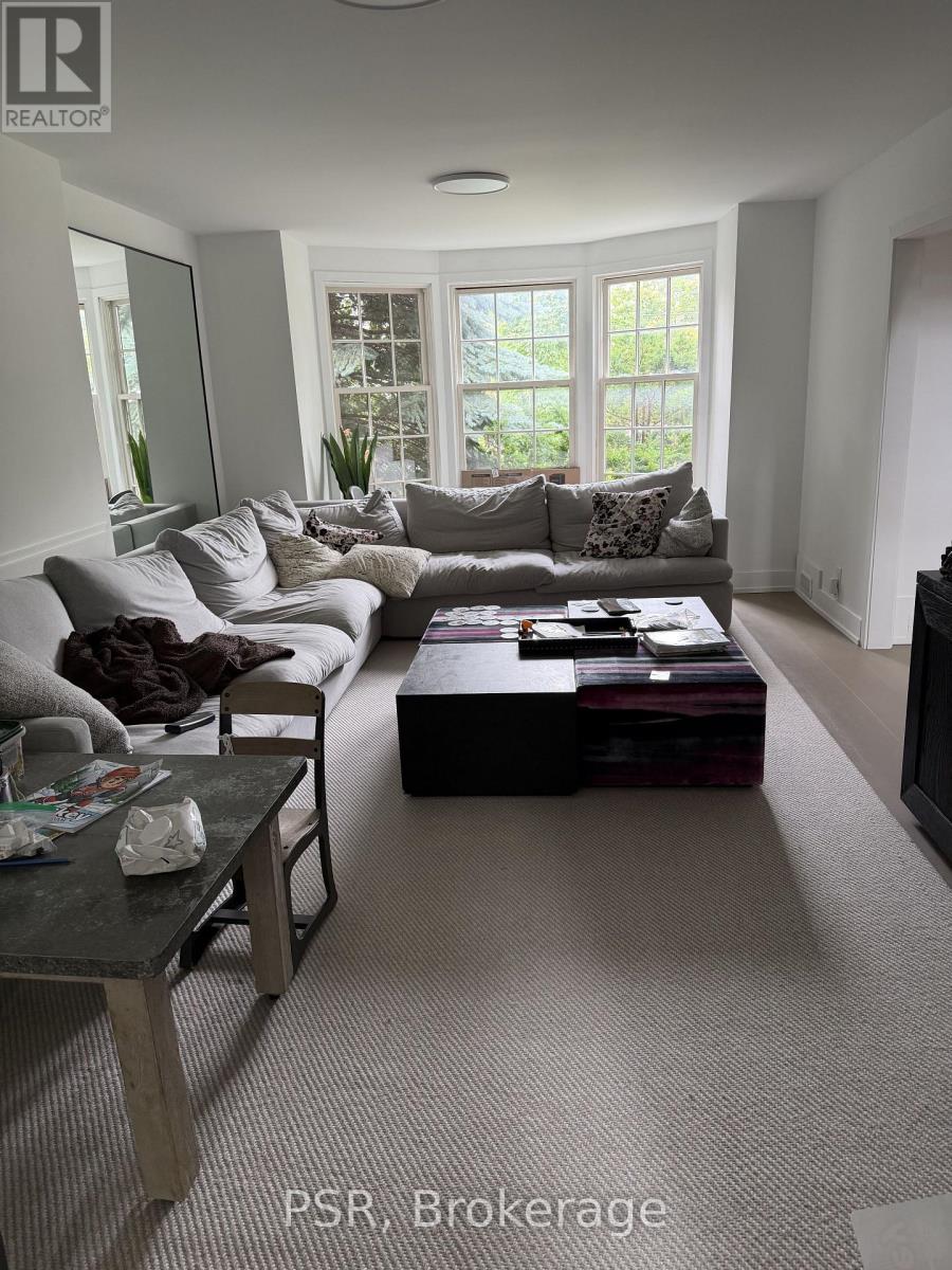205 Cortleigh Boulevard, Toronto, Ontario  M5N 1P6 - Photo 4 - C13490194