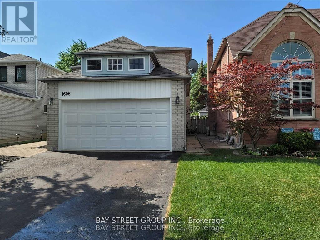 Bsmt - 1606 Amberlea Road, Pickering, Ontario  L1V 5N9 - Photo 3 - E13505472