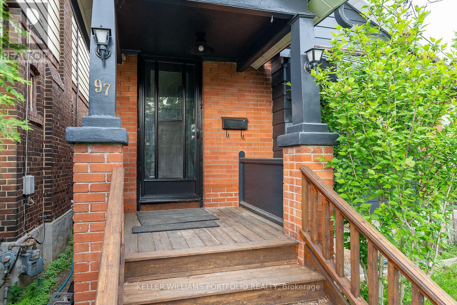 97 Harding Boulevard, Toronto, Ontario  M1N 3E1 - Photo 3 - E13505506