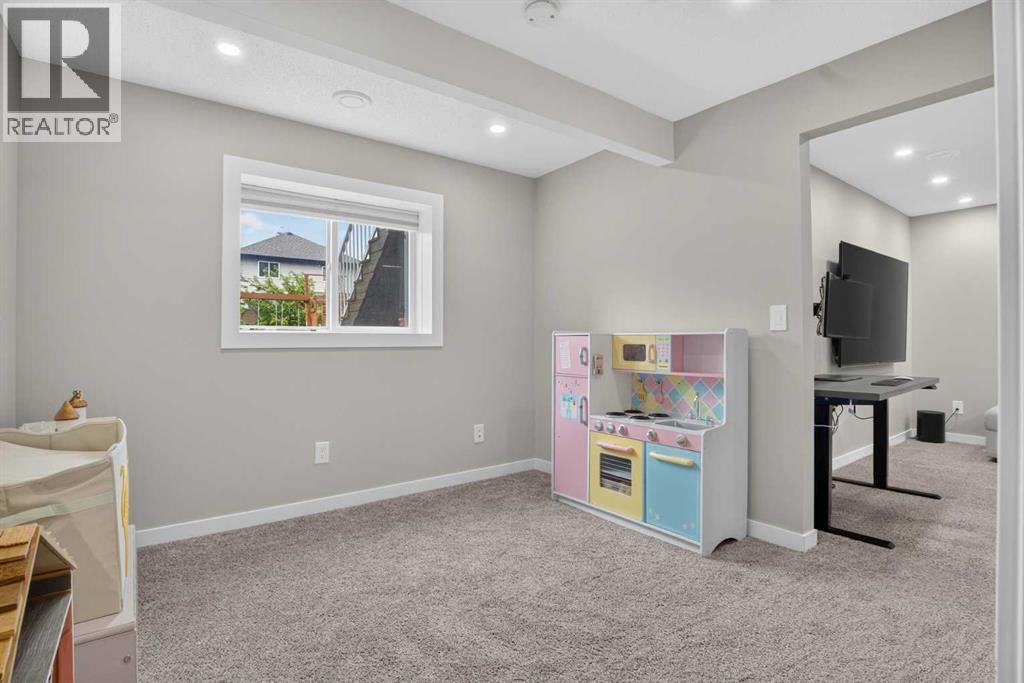149 Royal Birch Bay Nw, Calgary, Alberta  T3G 5X6 - Photo 27 - A2322260