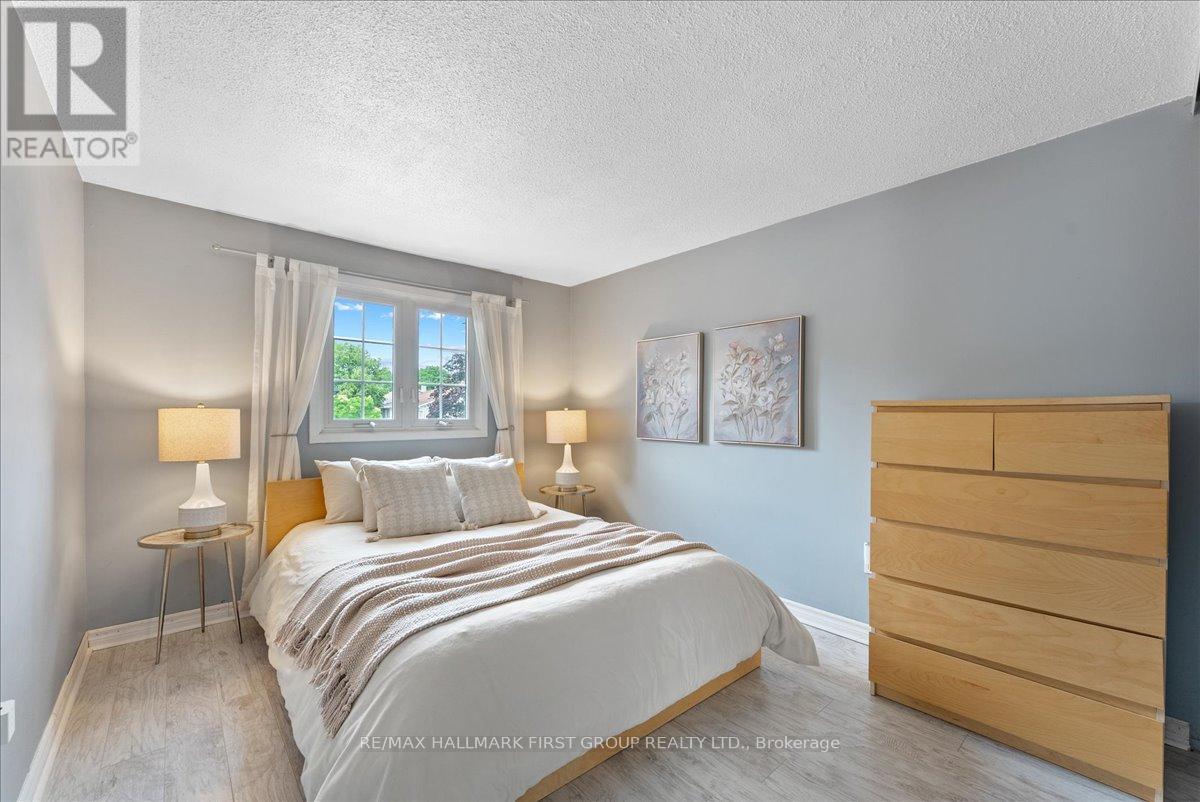 1751 Foleyet Crescent, Pickering, Ontario  L1V 2X8 - Photo 20 - E13505576