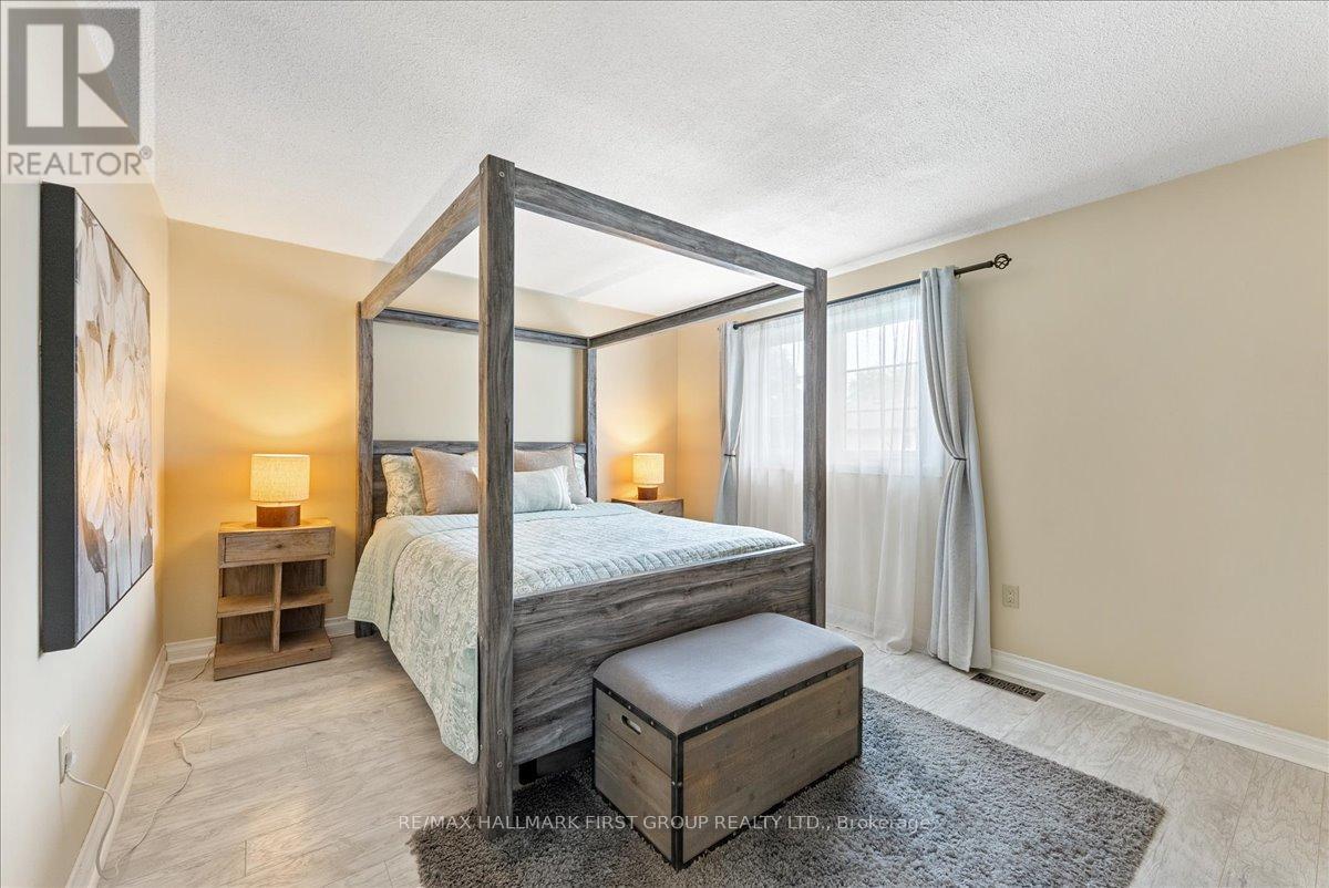 1751 Foleyet Crescent, Pickering, Ontario  L1V 2X8 - Photo 22 - E13505576