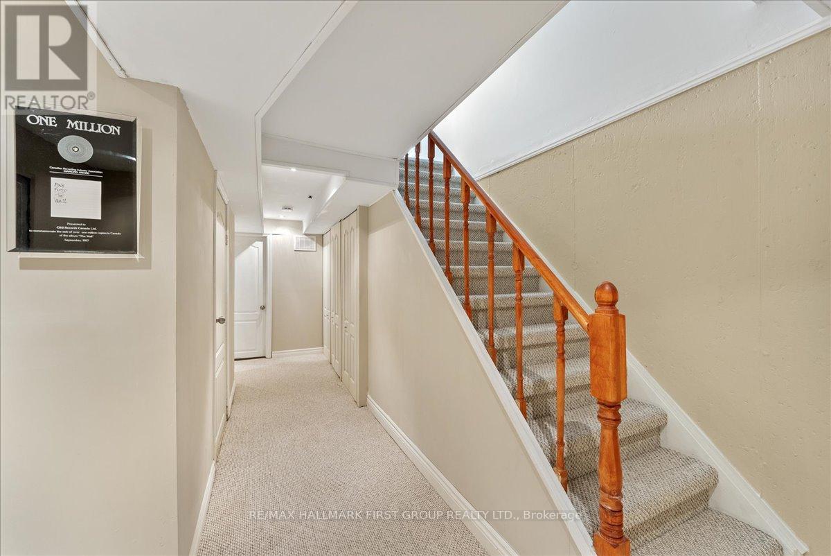1751 Foleyet Crescent, Pickering, Ontario  L1V 2X8 - Photo 26 - E13505576