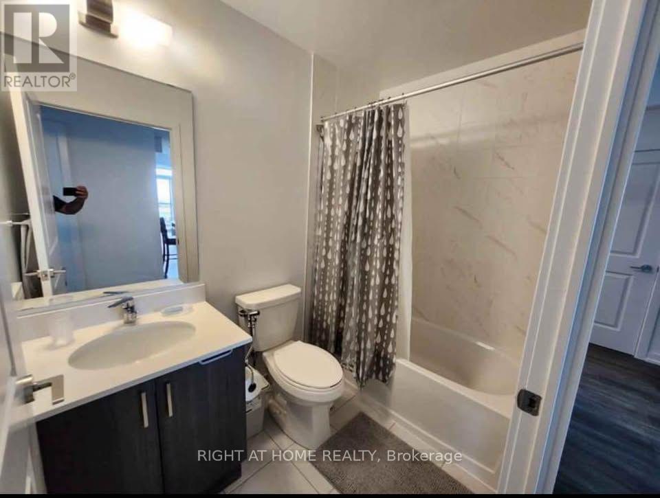 2104 - 1455 Celebration Drive, Pickering, Ontario  L1W 0C3 - Photo 3 - E13505594