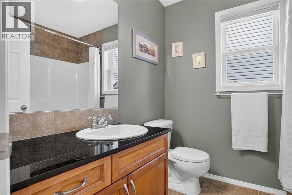 149 Royal Birch Bay Nw, Calgary, Alberta  T3G 5X6 - Photo 22 - A2322260
