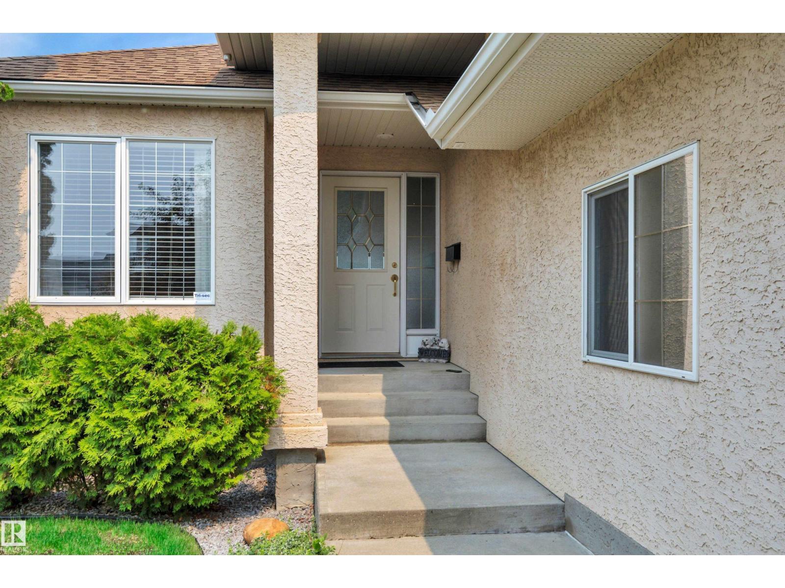 314 Lilac Terrace, Sherwood Park, Alberta  T8H 1Z1 - Photo 3 - E4496387
