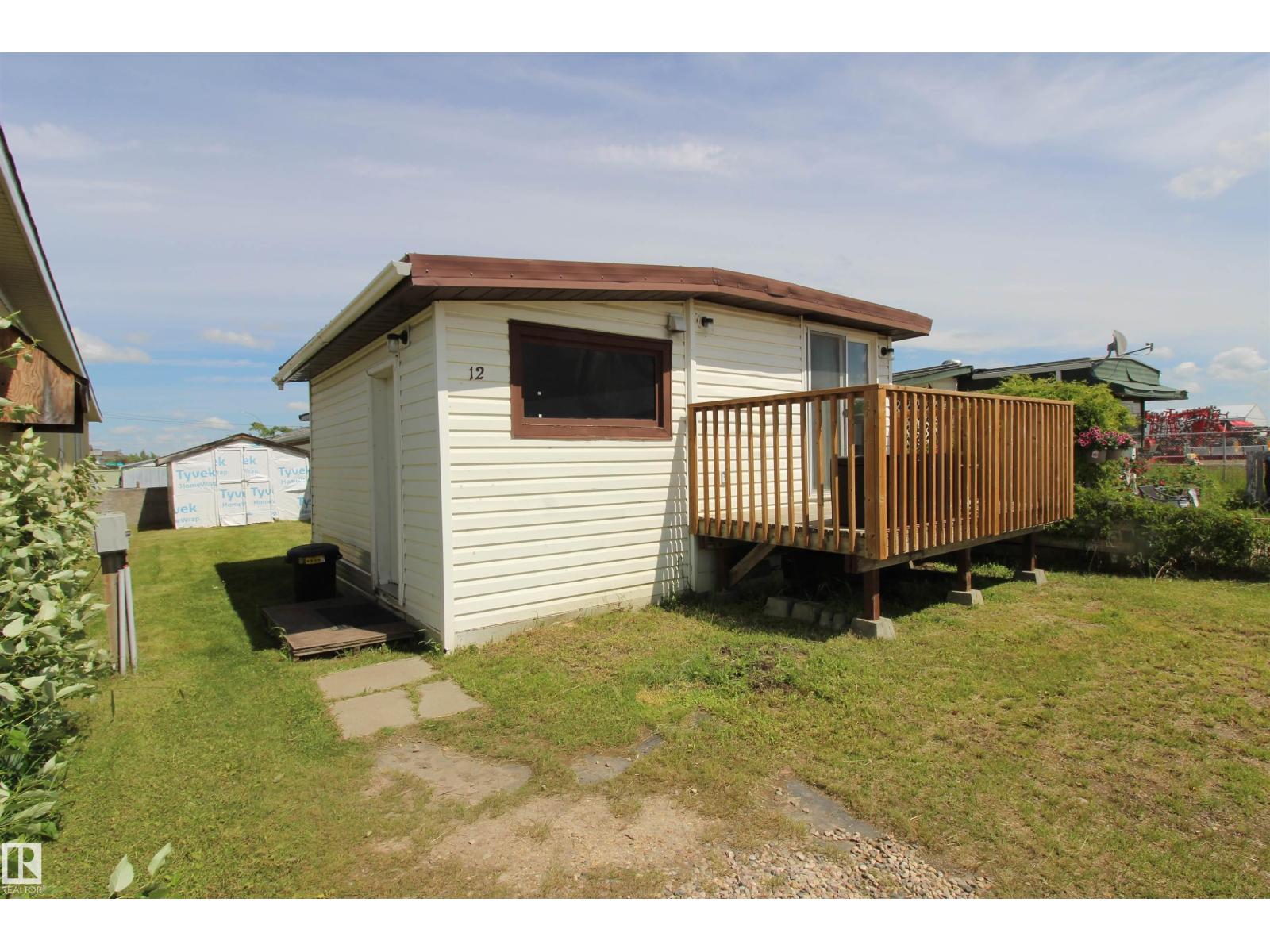 12, 10808 101 ST, Westlock, Alberta