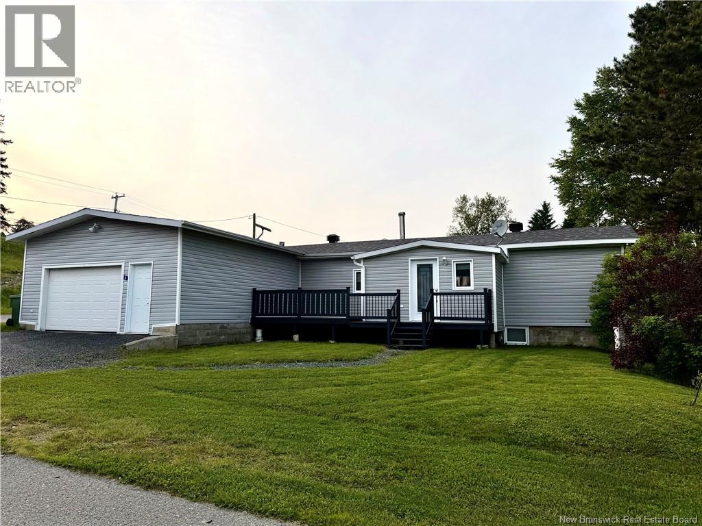 4 ST-JEAN Street, Saint-François-de-Madawaska, New Brunswick