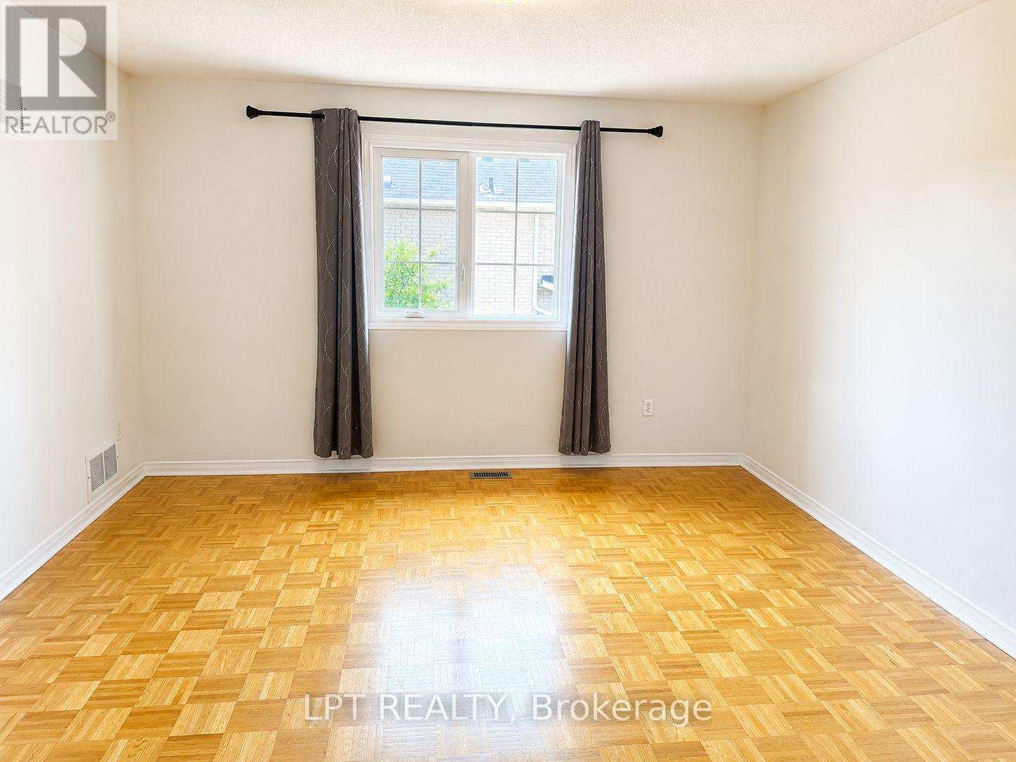 Main & 2nd Floor - 135 Warren Bradley Street, Markham, Ontario  L6C 2X5 - Photo 15 - N13505486
