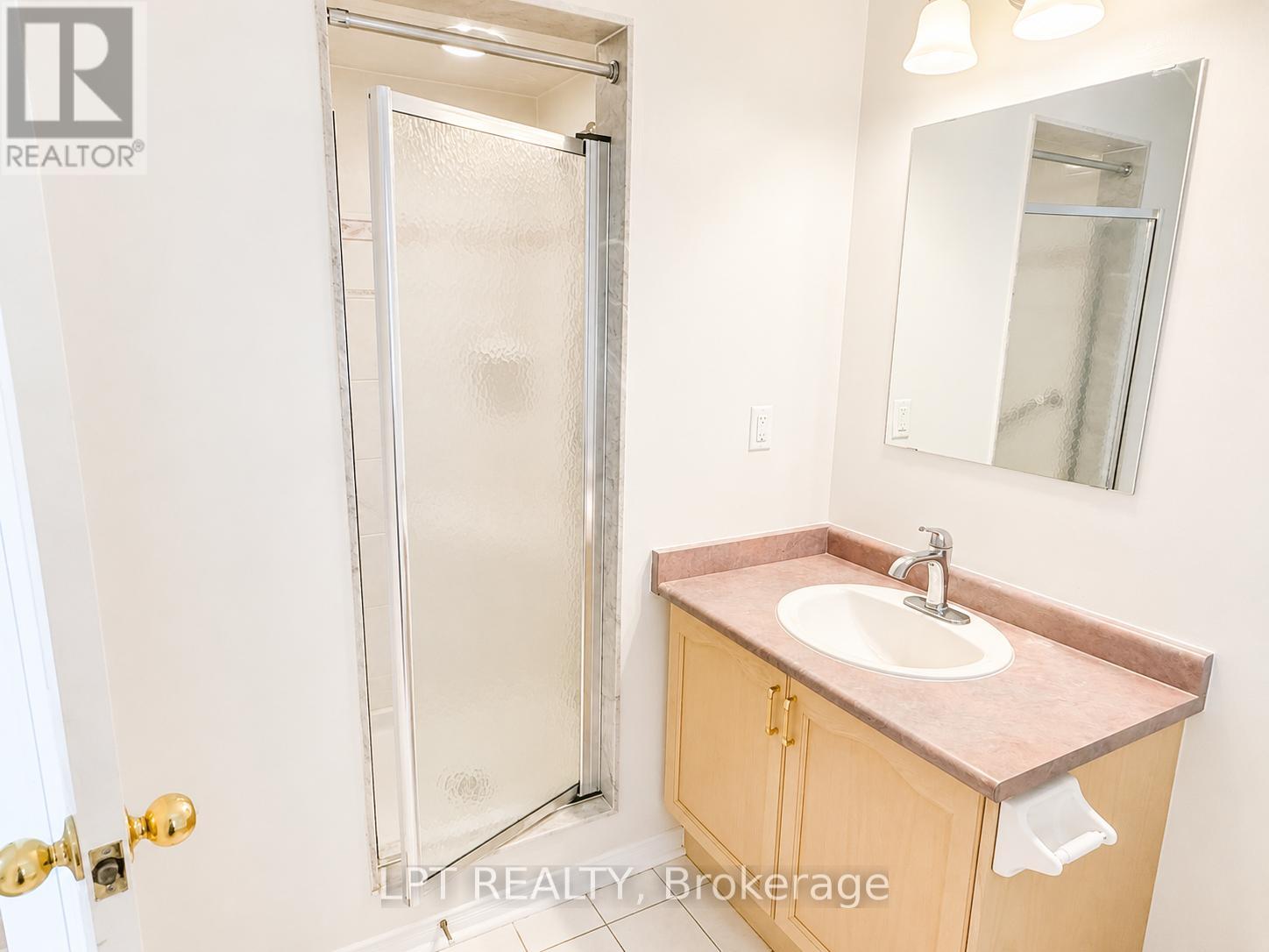 Main & 2nd Floor - 135 Warren Bradley Street, Markham, Ontario  L6C 2X5 - Photo 17 - N13505486