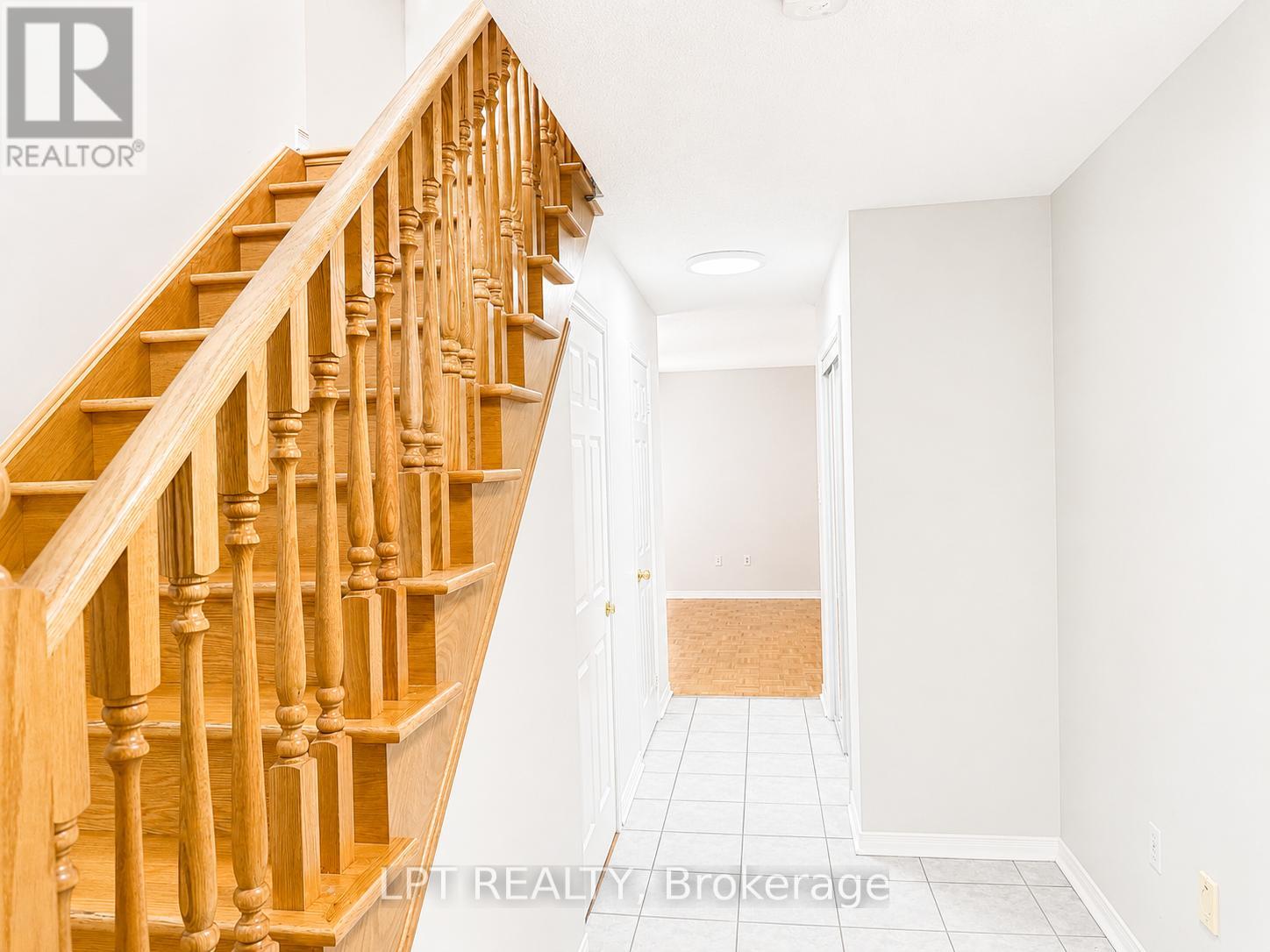 Main & 2nd Floor - 135 Warren Bradley Street, Markham, Ontario  L6C 2X5 - Photo 2 - N13505486