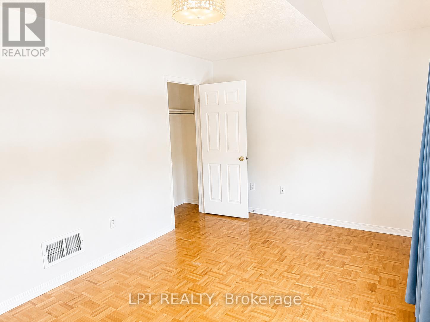 Main & 2nd Floor - 135 Warren Bradley Street, Markham, Ontario  L6C 2X5 - Photo 9 - N13505486