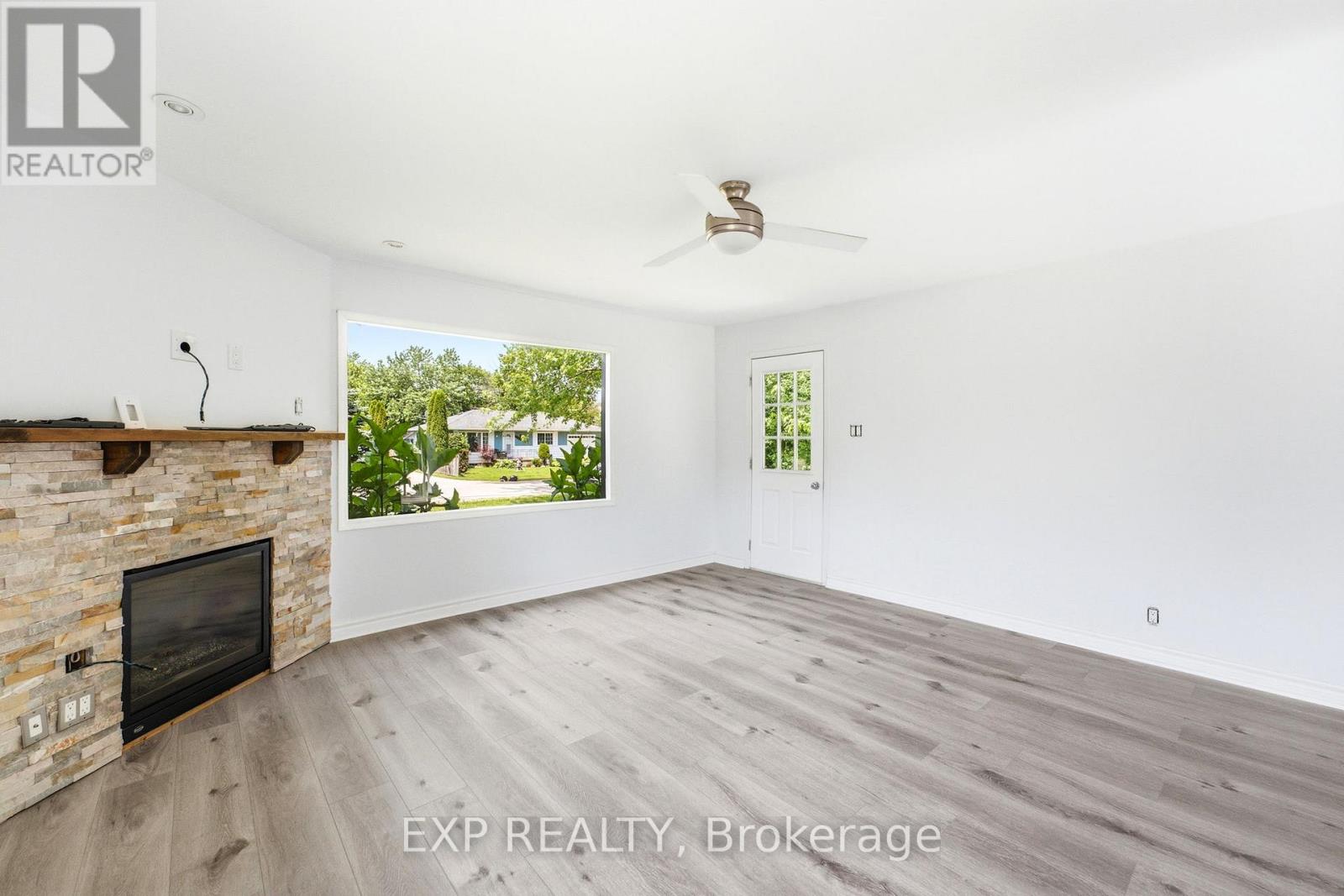 125 Cronsberry Road, Georgina, Ontario  L0E 1N0 - Photo 7 - N13505500