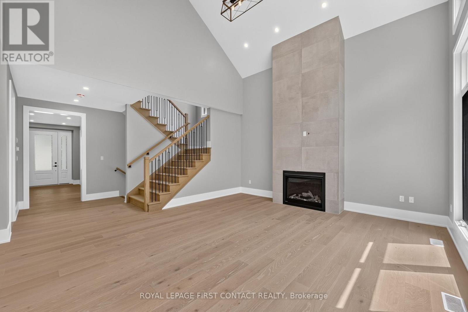 929 7th Line, Innisfil, Ontario  L9S 4G1 - Photo 3 - N13505652