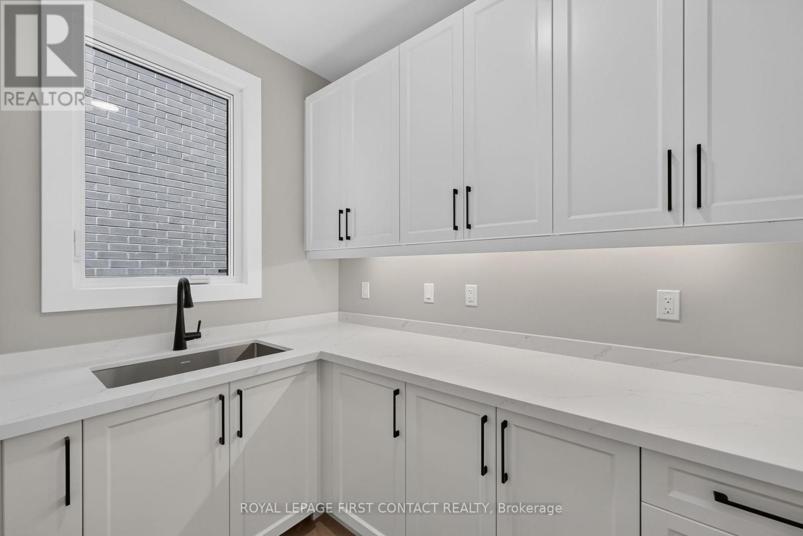 929 7th Line, Innisfil, Ontario  L9S 4G1 - Photo 7 - N13505652