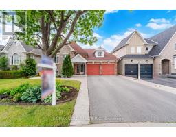 25 TREELINE BOULEVARD, Brampton, Ontario
