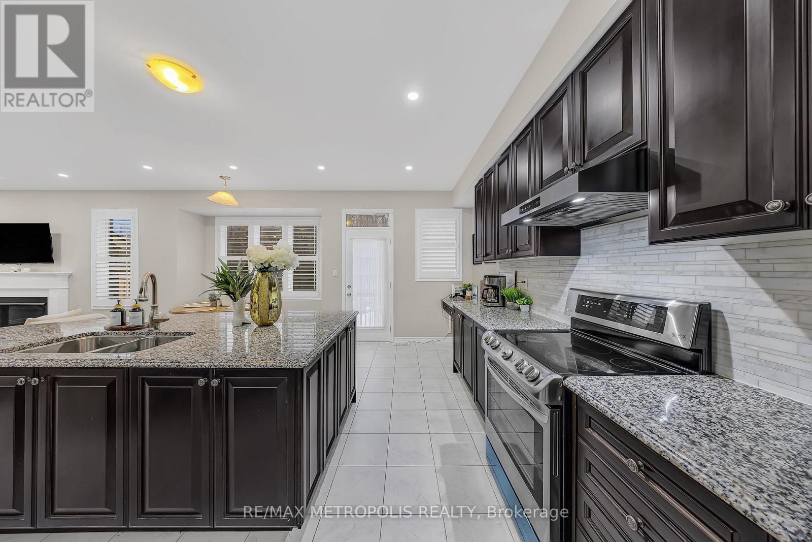 94 Newhouse Boulevard, Caledon, Ontario  L7C 4E4 - Photo 22 - W13505618