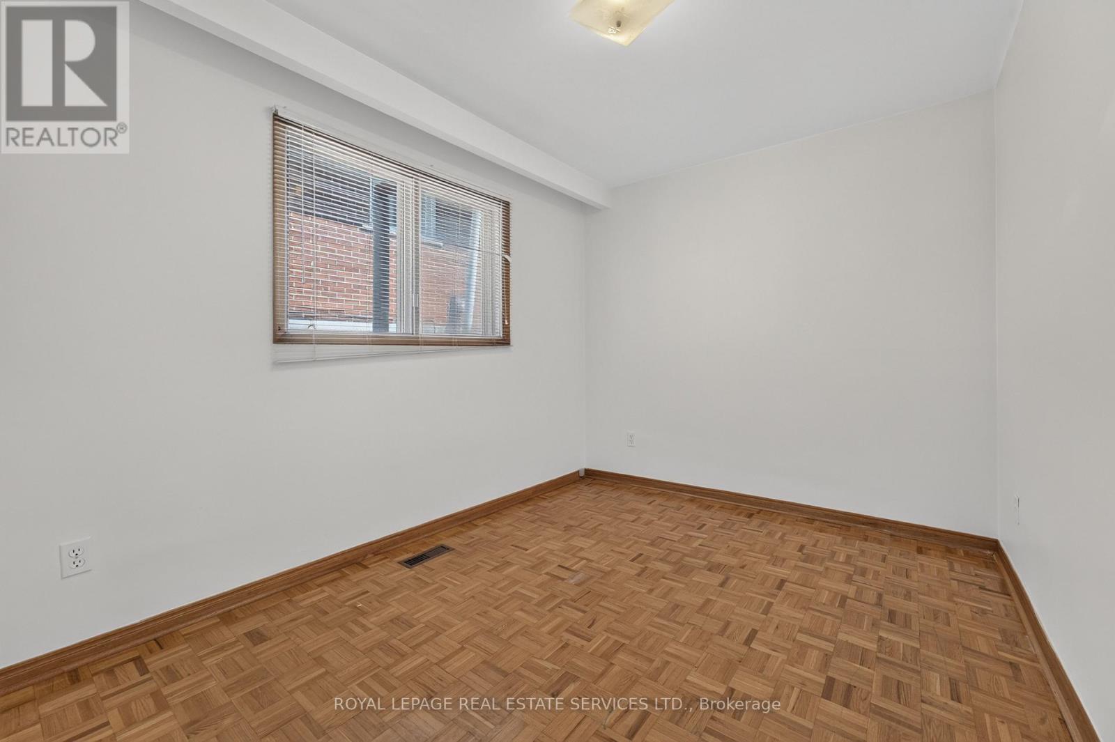 108 Anthia Drive, Toronto, Ontario  M9L 1K8 - Photo 12 - W13505640