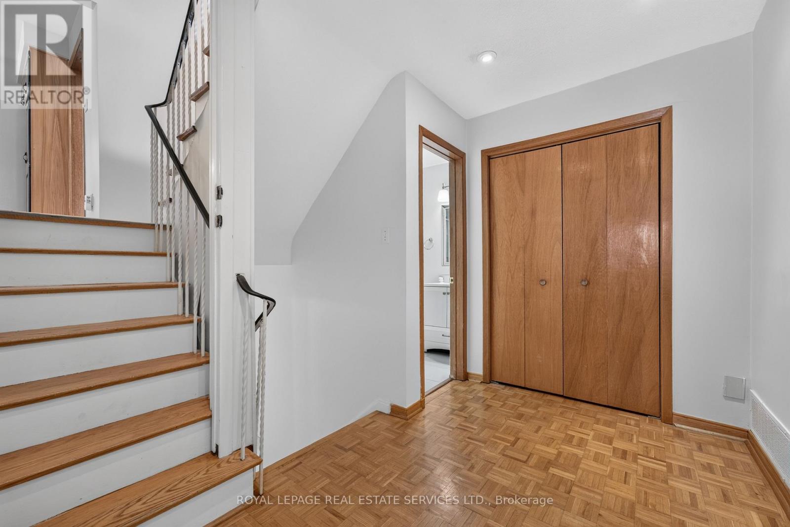 108 Anthia Drive, Toronto, Ontario  M9L 1K8 - Photo 20 - W13505640
