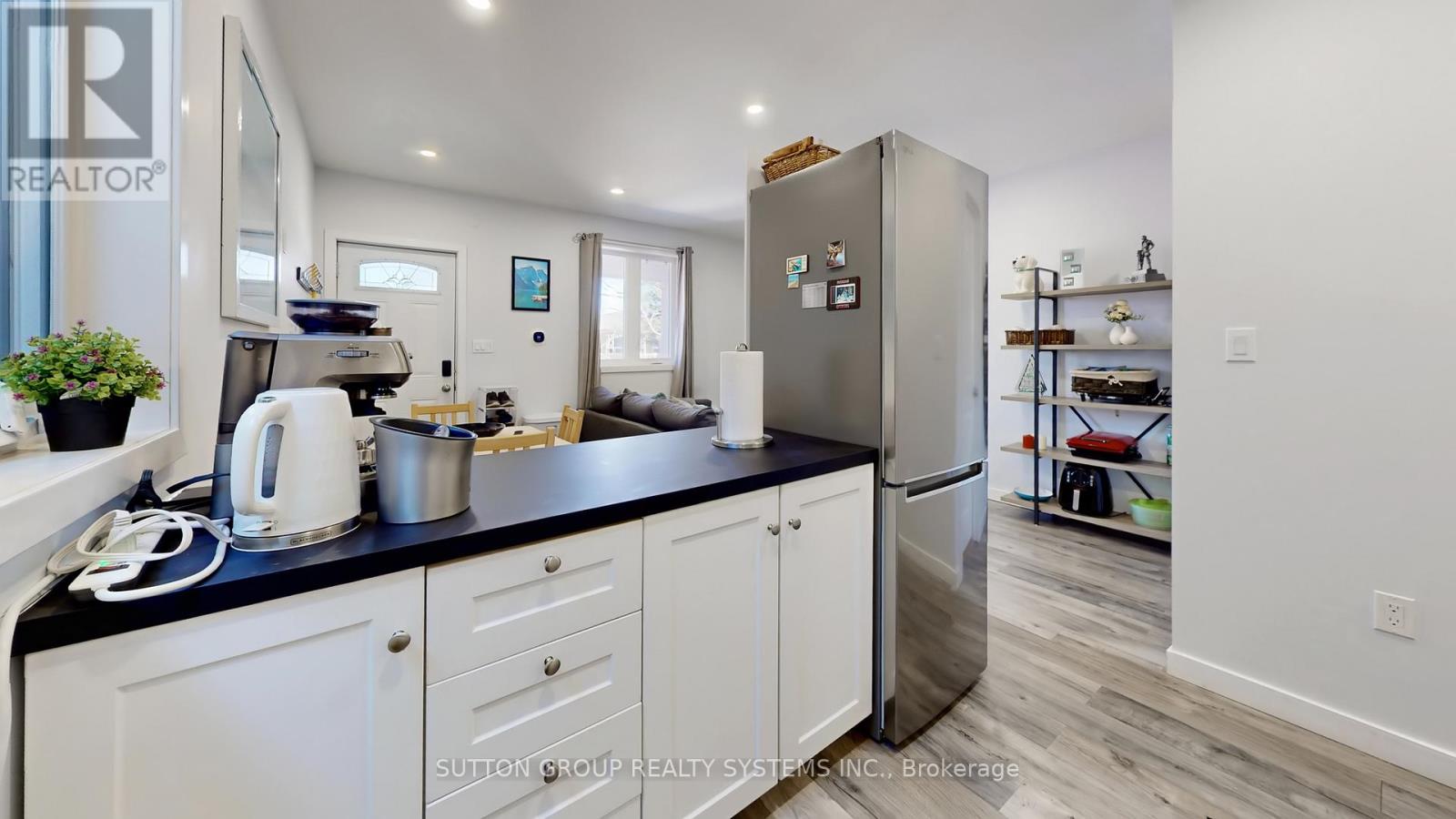 50 Brownville Avenue, Toronto, Ontario  M4N 4L3 - Photo 8 - W13505670