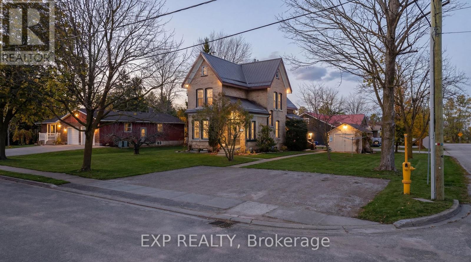 19 ADAM STREET, Huron East, Ontario