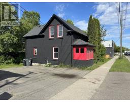520 Van Norman ST, Thunder Bay, Ontario