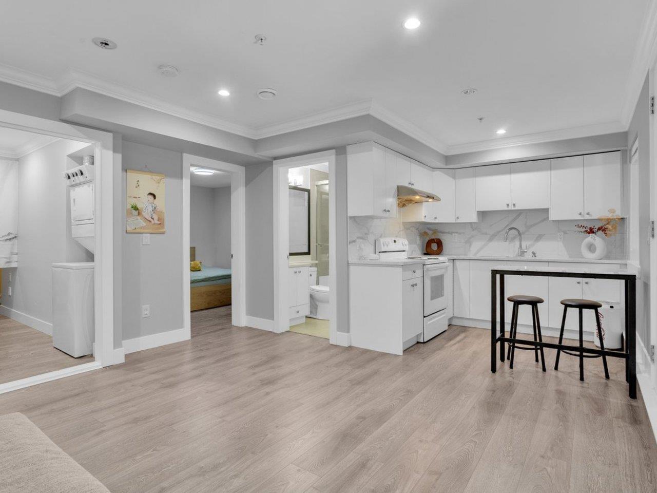 15456 Russell Avenue, White Rock, British Columbia  V4B 2R3 - Photo 22 - R3139646