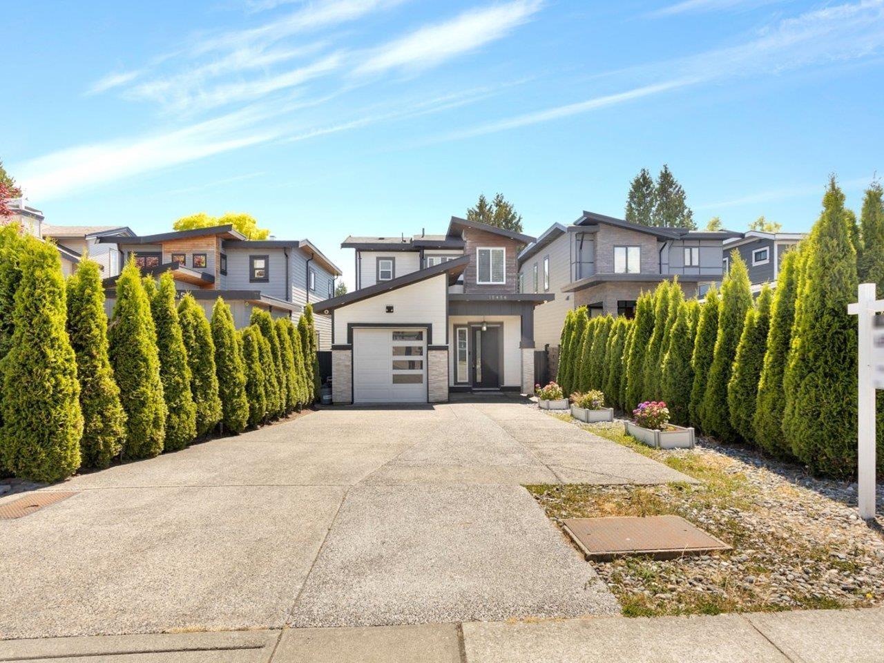 15456 Russell Avenue, White Rock, British Columbia  V4B 2R3 - Photo 2 - R3139646