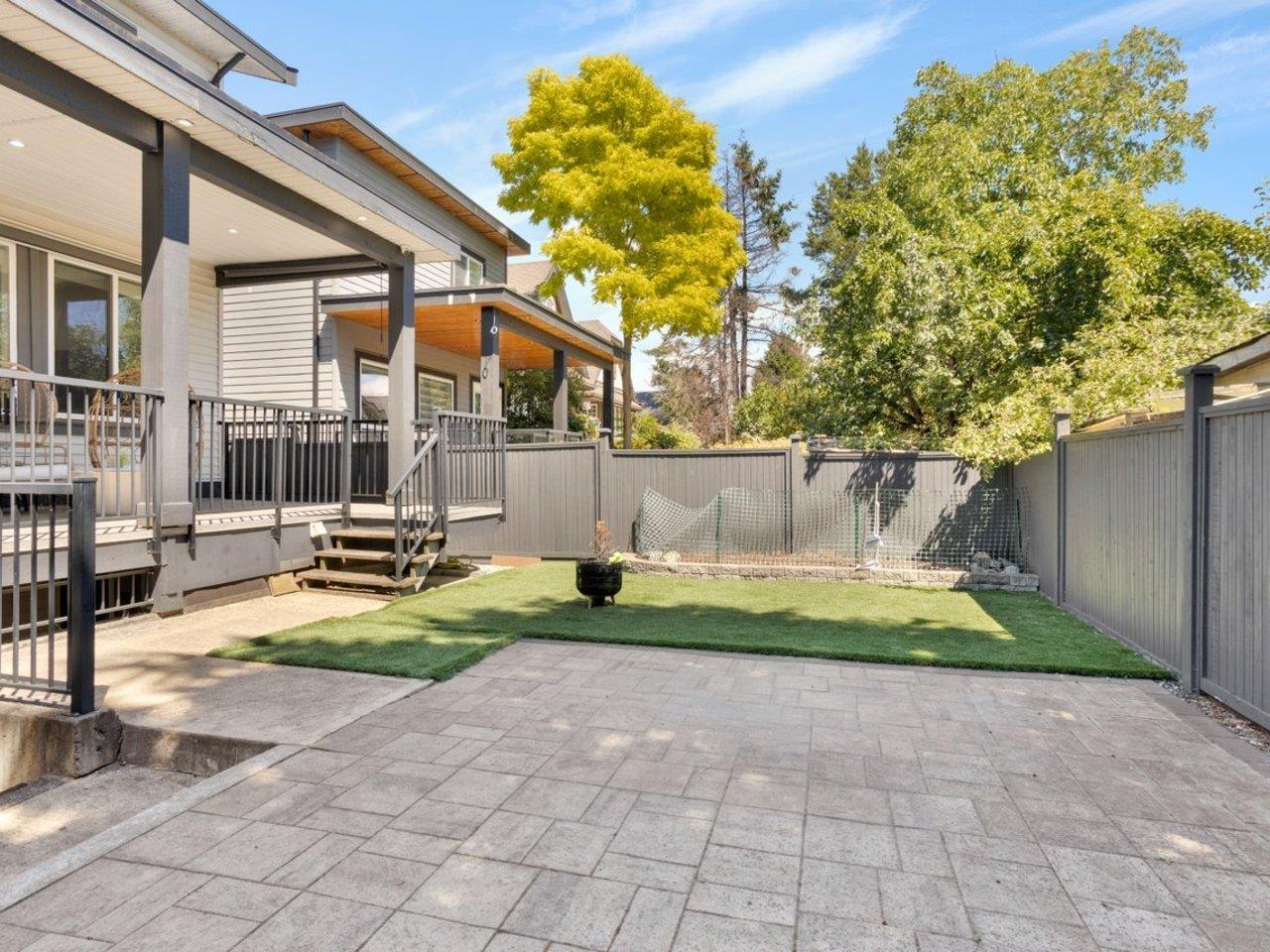 15456 Russell Avenue, White Rock, British Columbia  V4B 2R3 - Photo 26 - R3139646