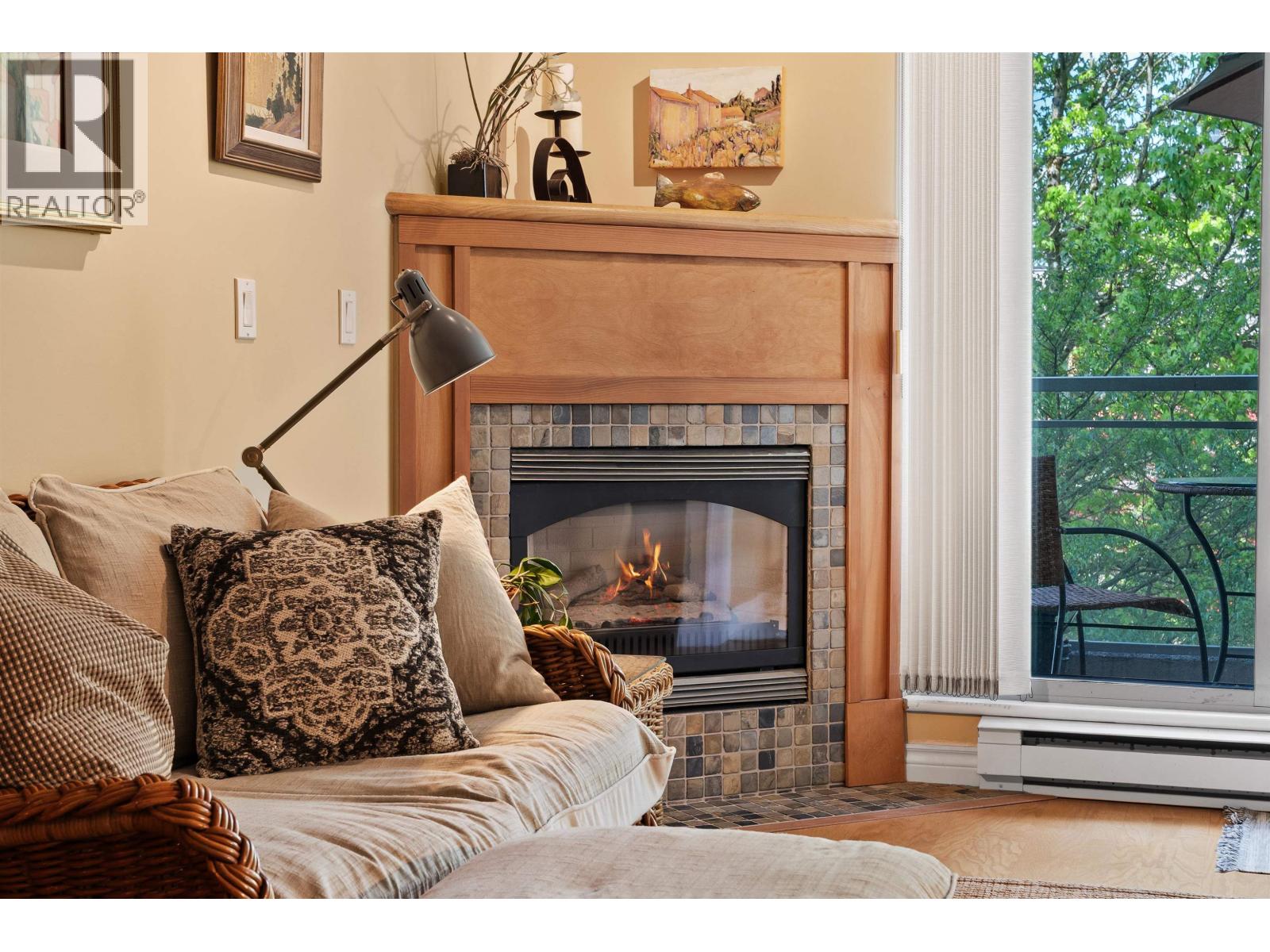 302 588 16th Street, West Vancouver, British Columbia  V7V 3R7 - Photo 26 - R3141233
