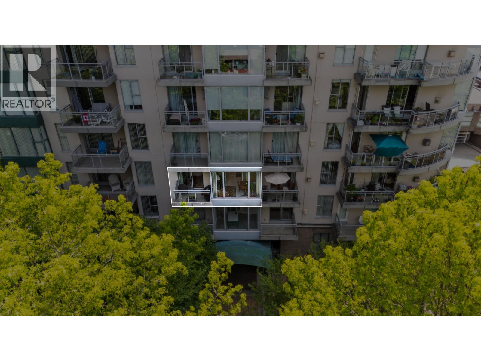 302 588 16th Street, West Vancouver, British Columbia  V7V 3R7 - Photo 32 - R3141233
