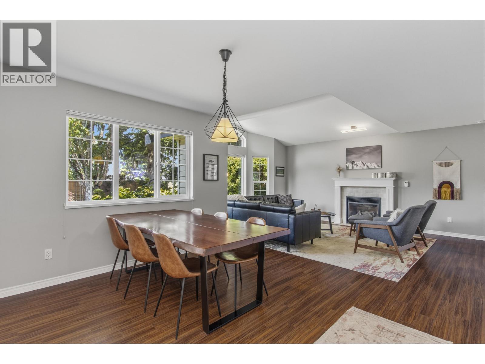 1830 Willow Crescent, Squamish, British Columbia V8B 0L9 - Photo 3 - R3141272