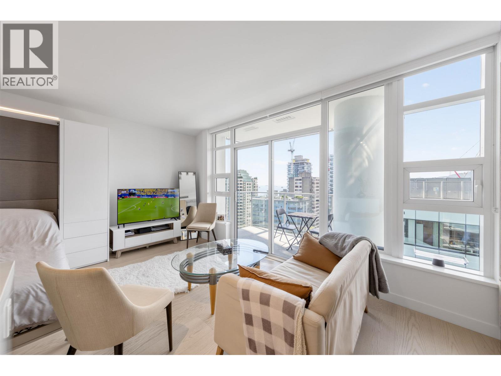 2203 1289 Hornby Street, Vancouver, British Columbia  V6Z 0G7 - Photo 10 - R3139265