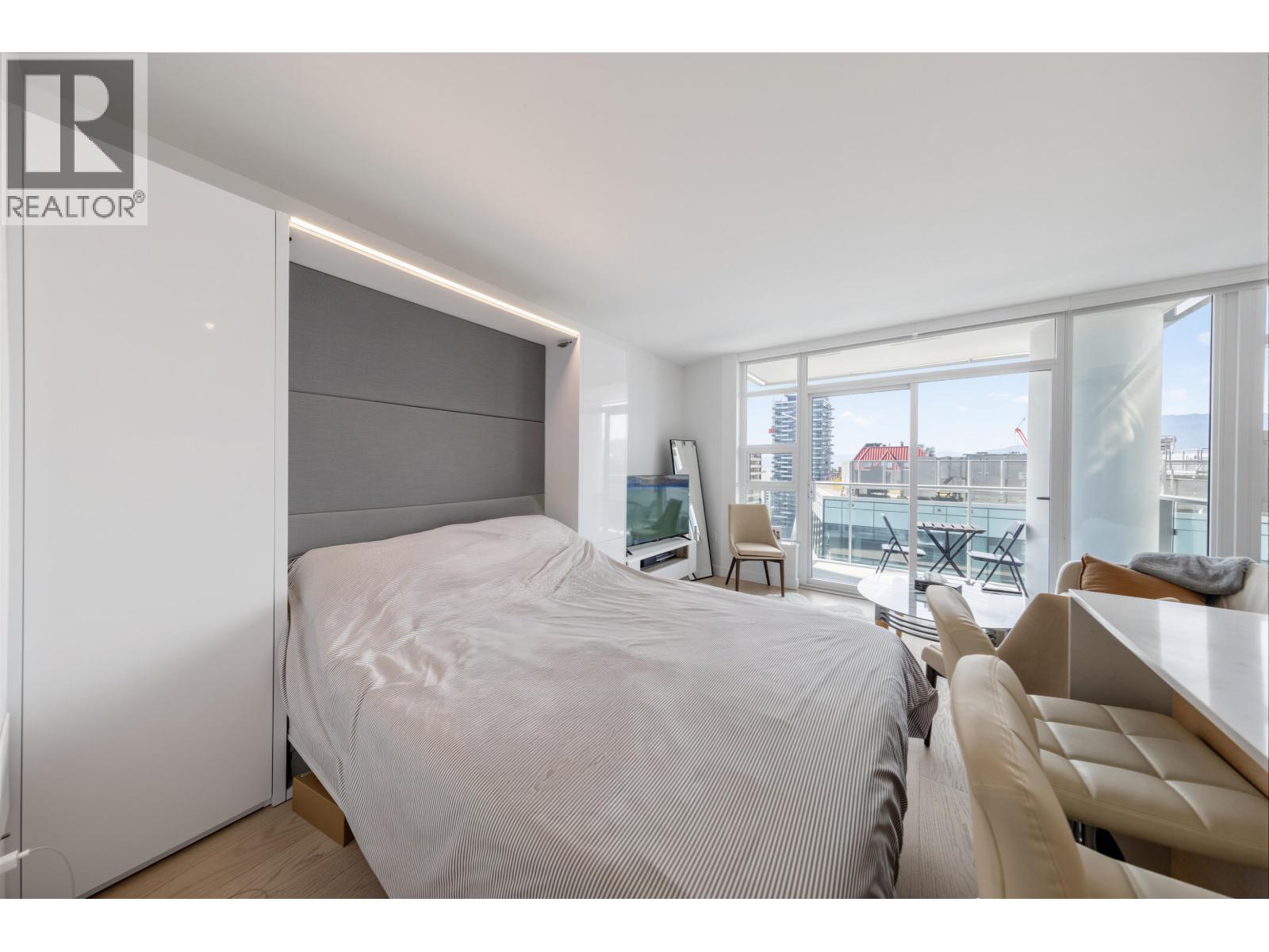 2203 1289 Hornby Street, Vancouver, British Columbia  V6Z 0G7 - Photo 11 - R3139265